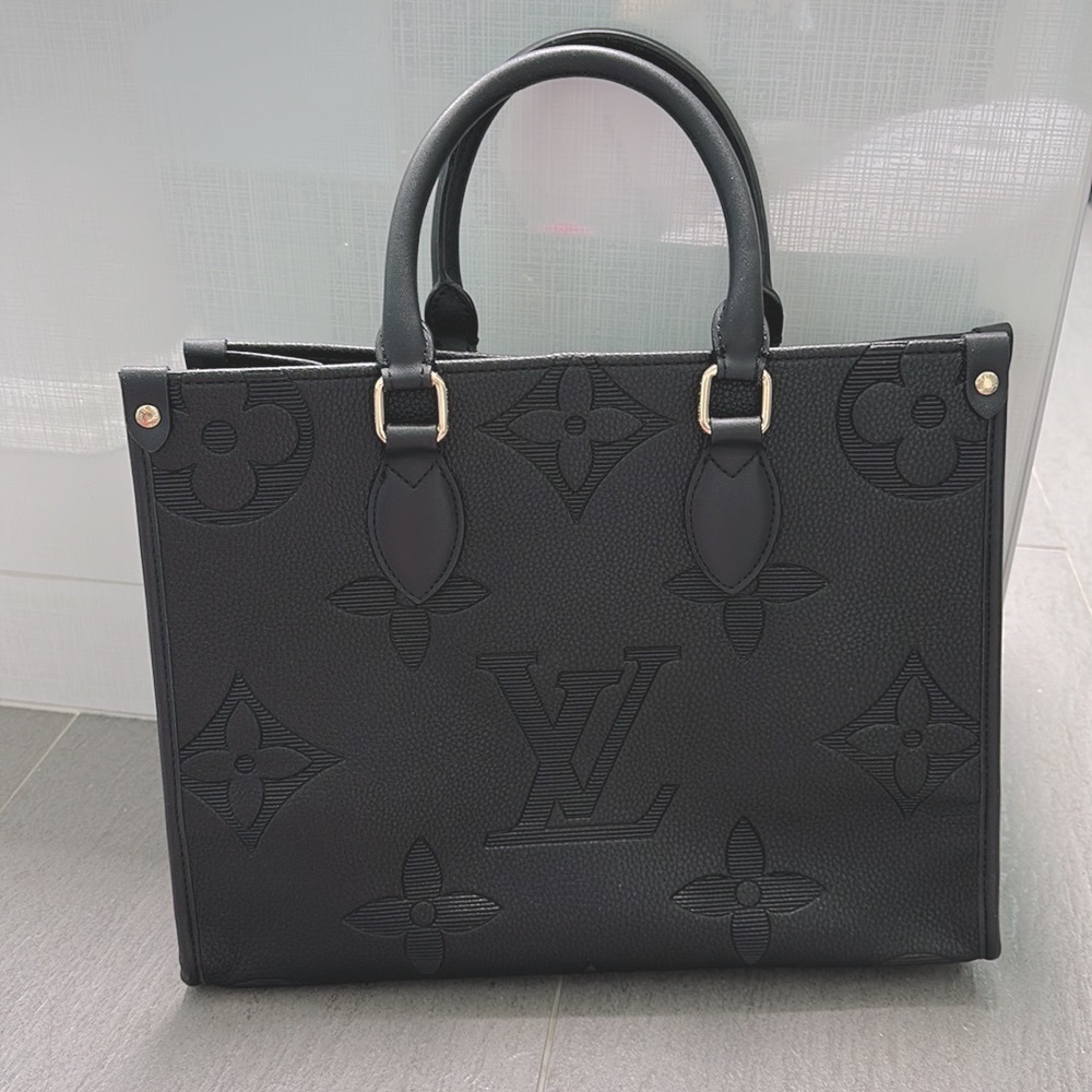 Louis Vuitton Tote Bag